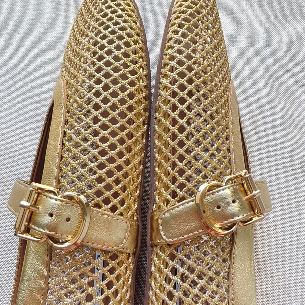 Alaia Metallic Gold Mesh Mary Jane Kids Shoes - Picture 4 of 11